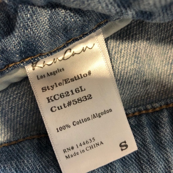 Denim cutoff shorts (small) - Picture 3 of 3